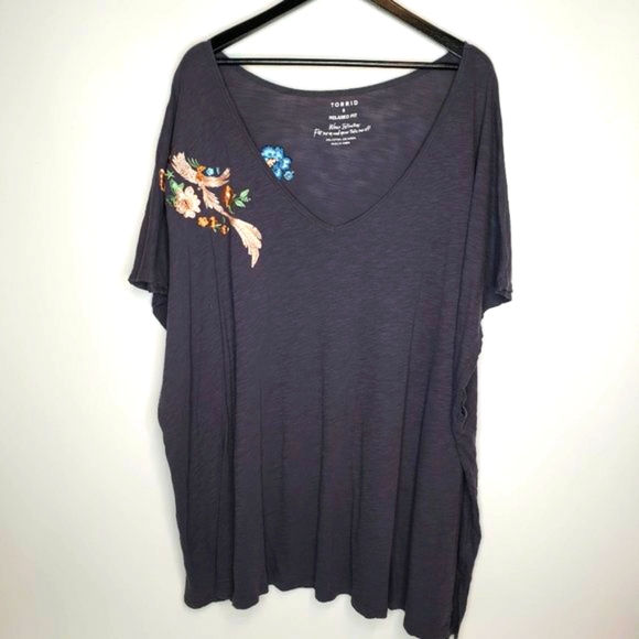 Torrid Floral Embroidered Vee Neck Poncho Shirt 6 - Picture 1 of 7